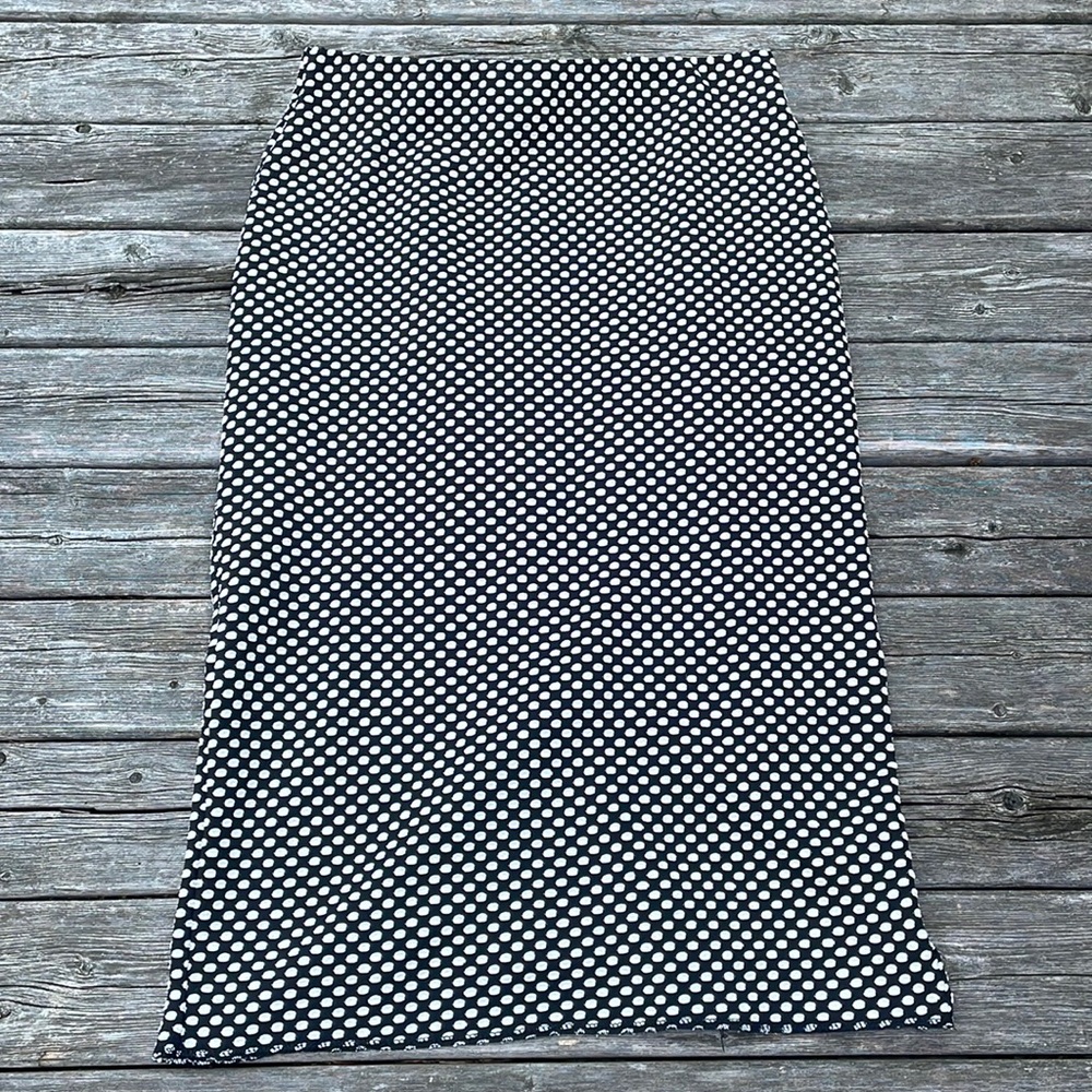 VENUS stretchy pencil skirt black with white polka dots